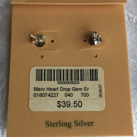 SS Heart Drop Earrings. - Picture 3 of 3